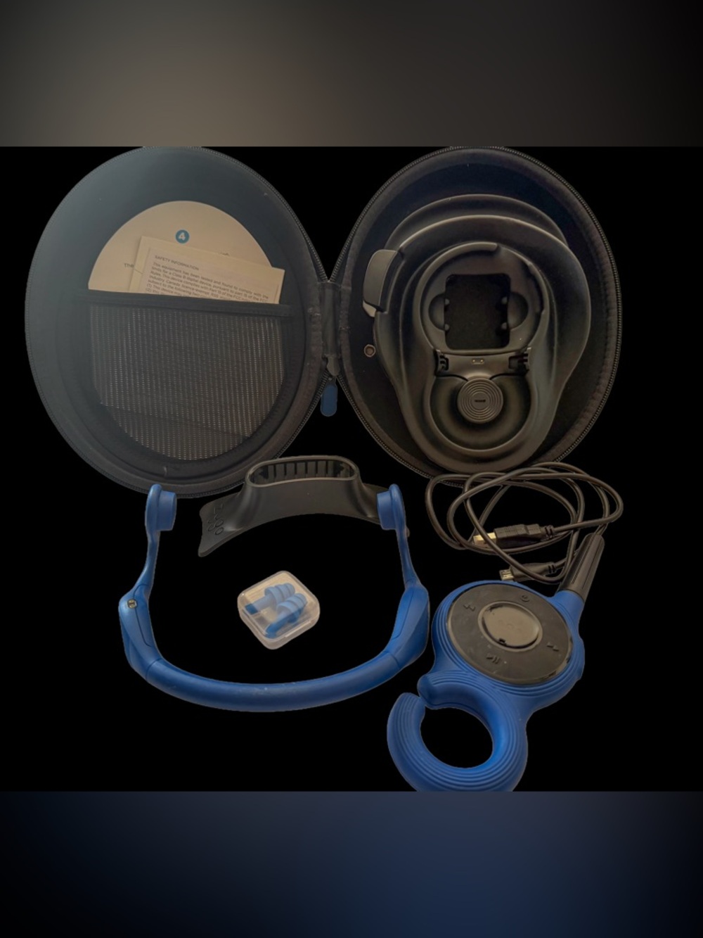 Zygo ZY100 Swimming Headphones With ZY200 Transmitter & Charging Case Complete